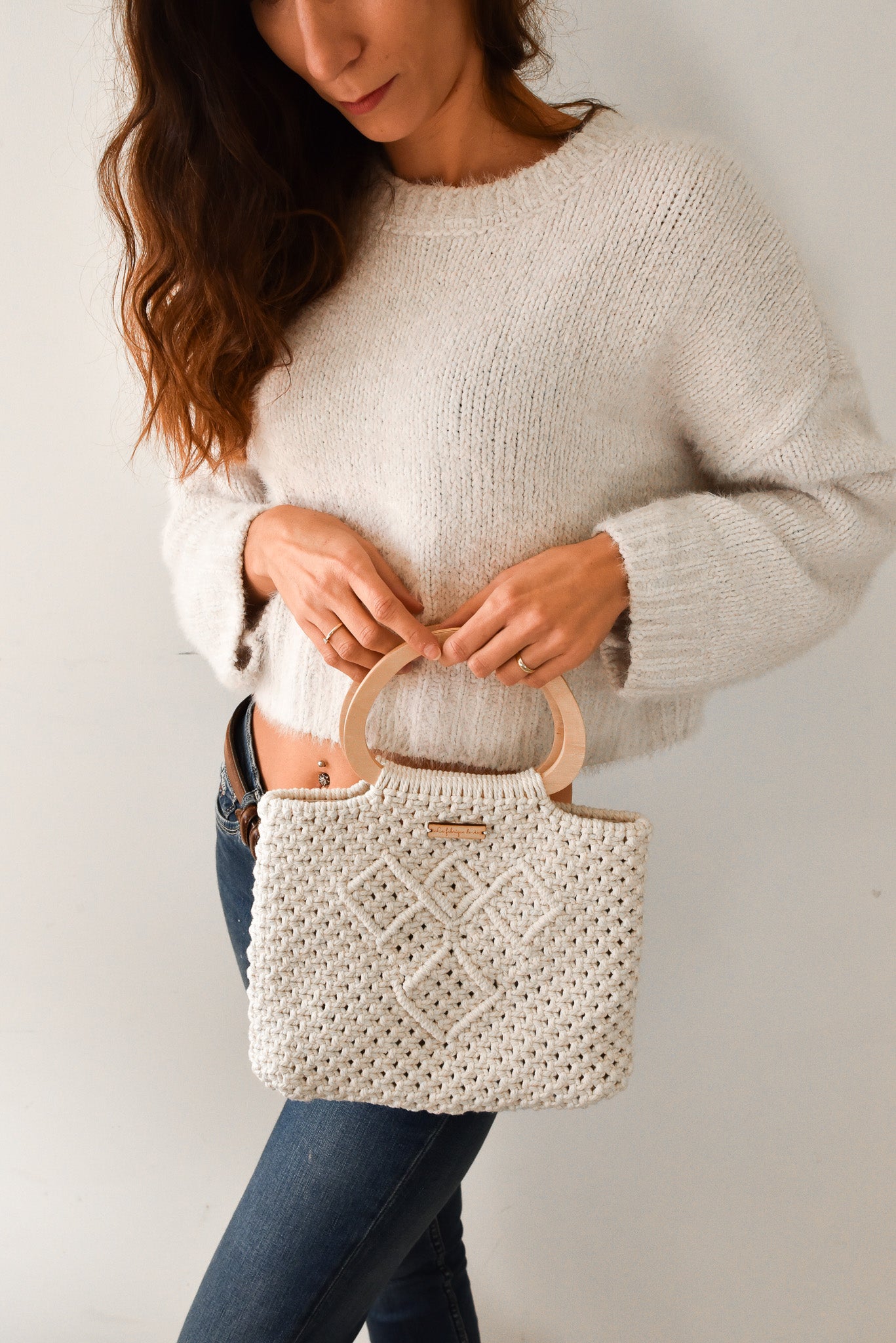 Sac blanc écru anse en bois