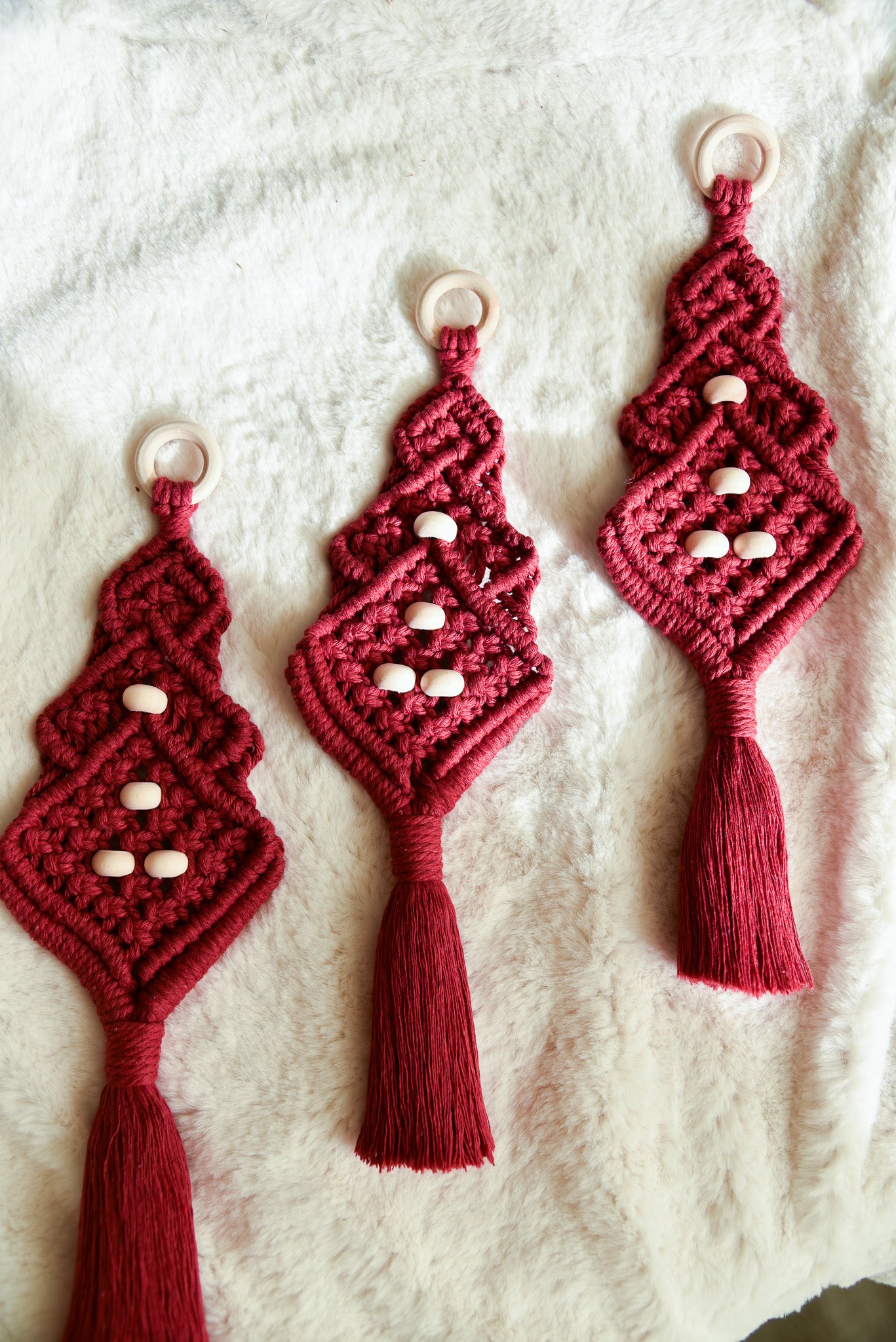 Sapin de noël rouge