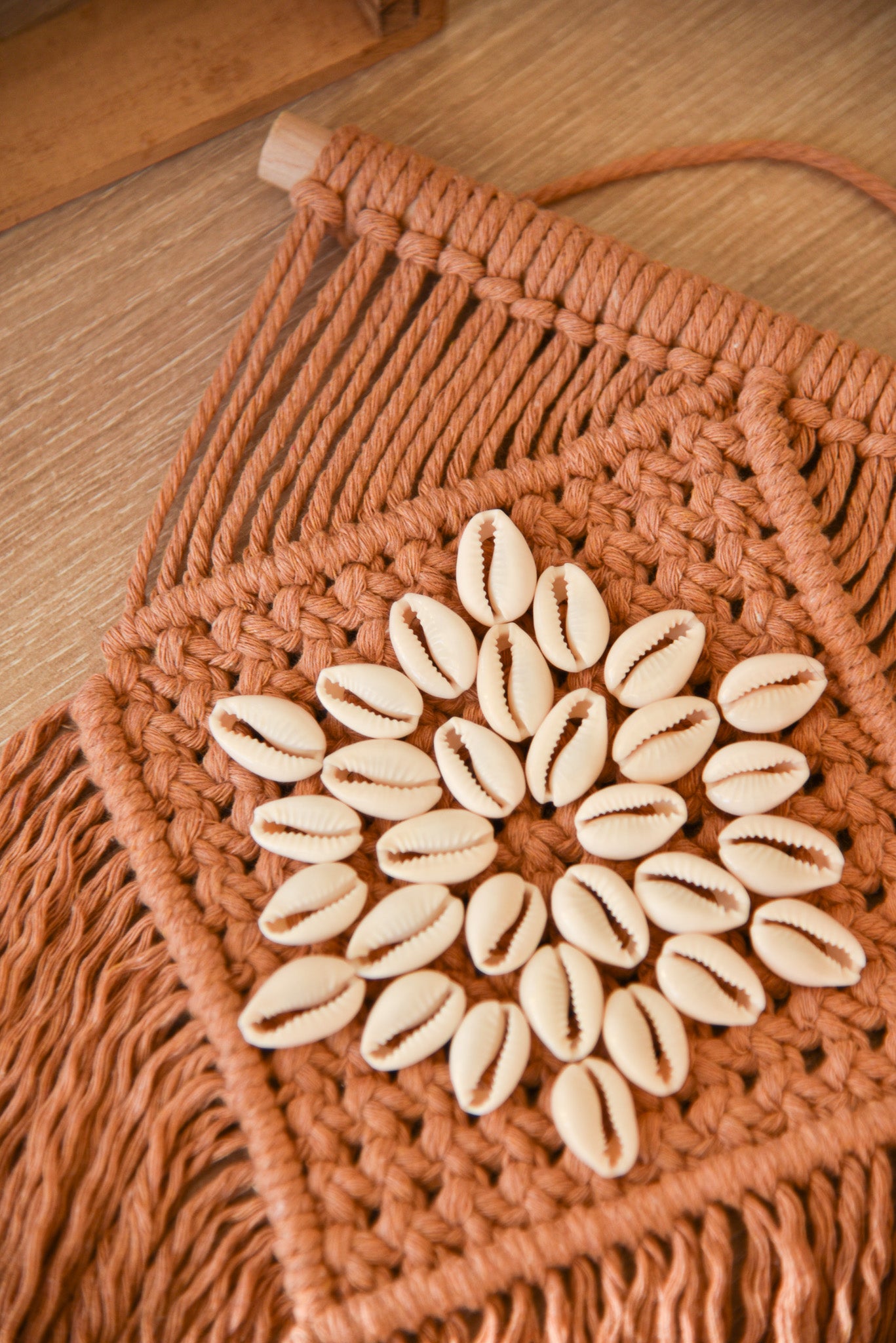 Suspension coquillages "MIA"