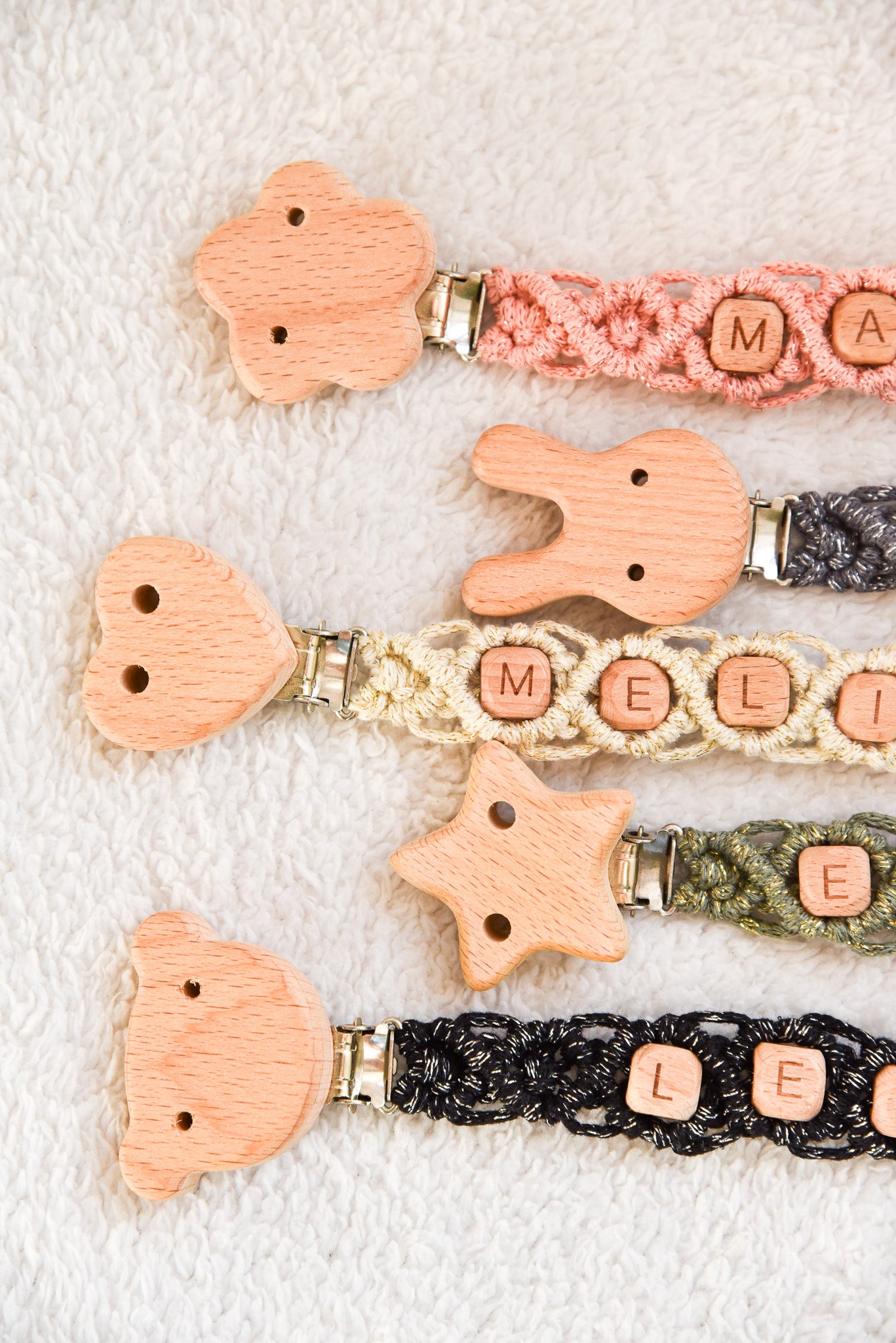 Attache tétine pailletée personnalisable