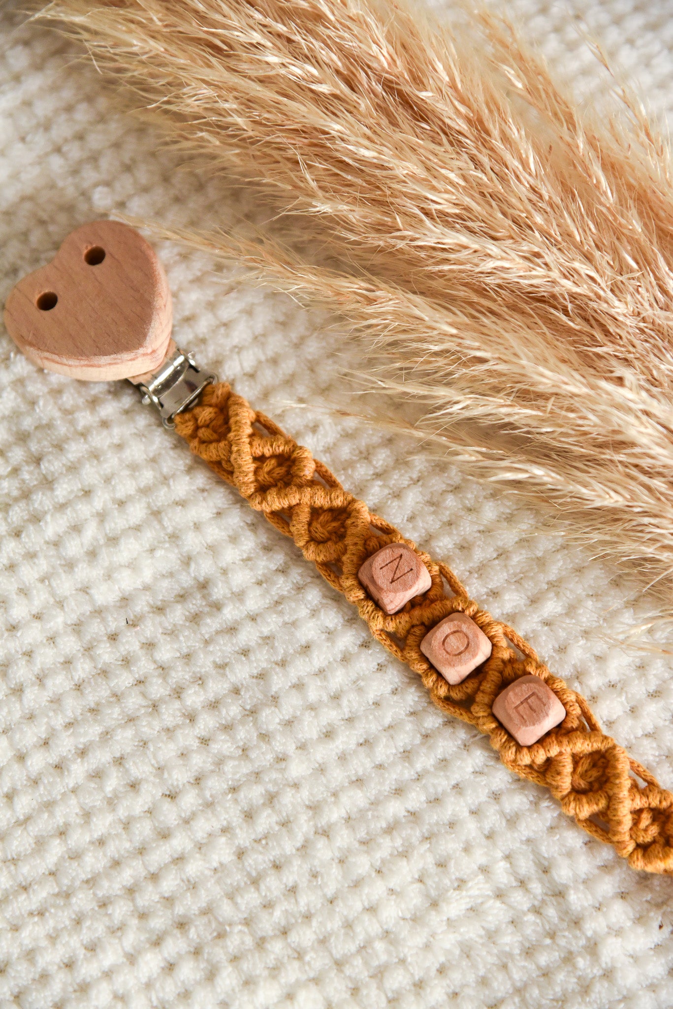 Attache tétine simple personnalisable