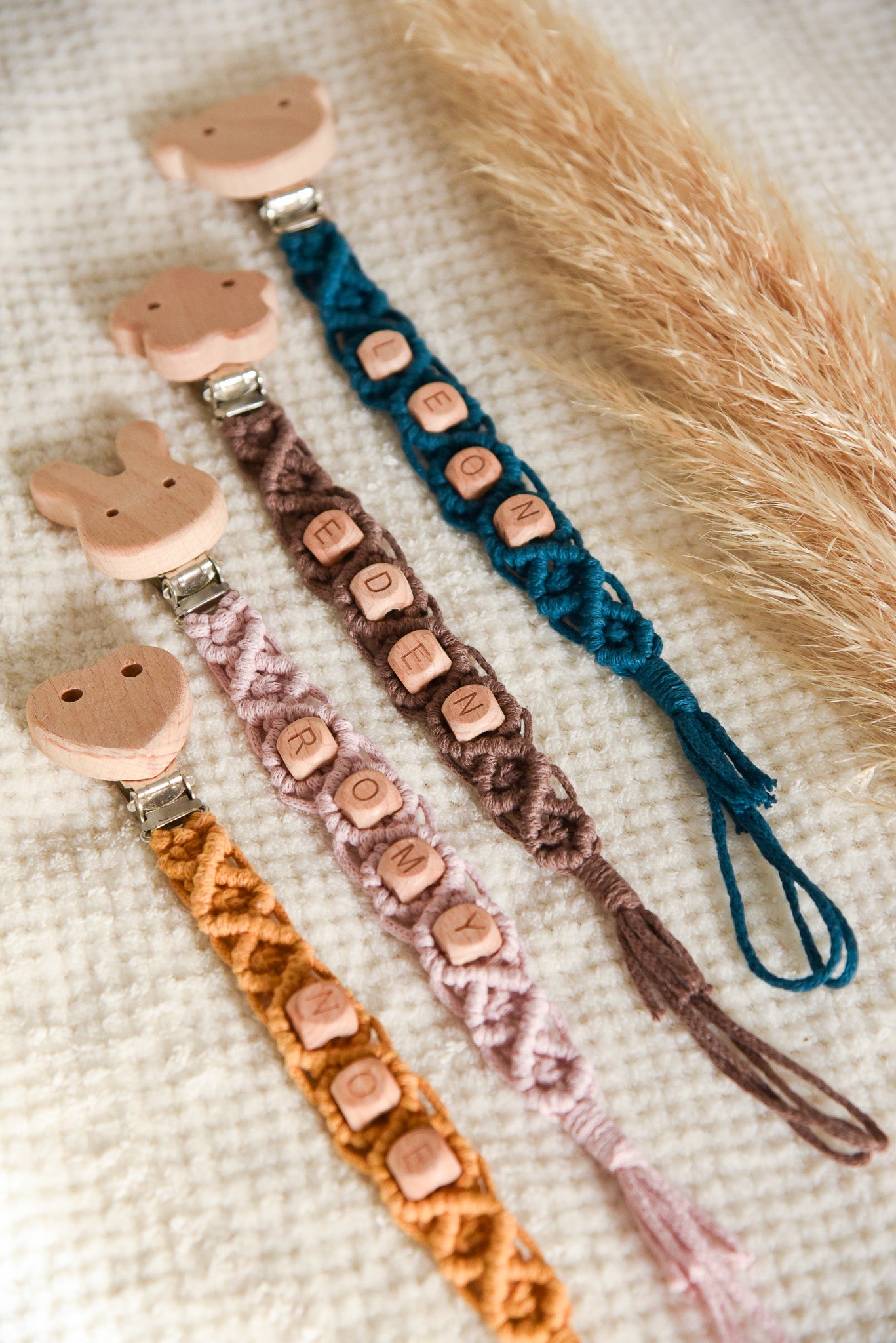 Attache tétine simple personnalisable