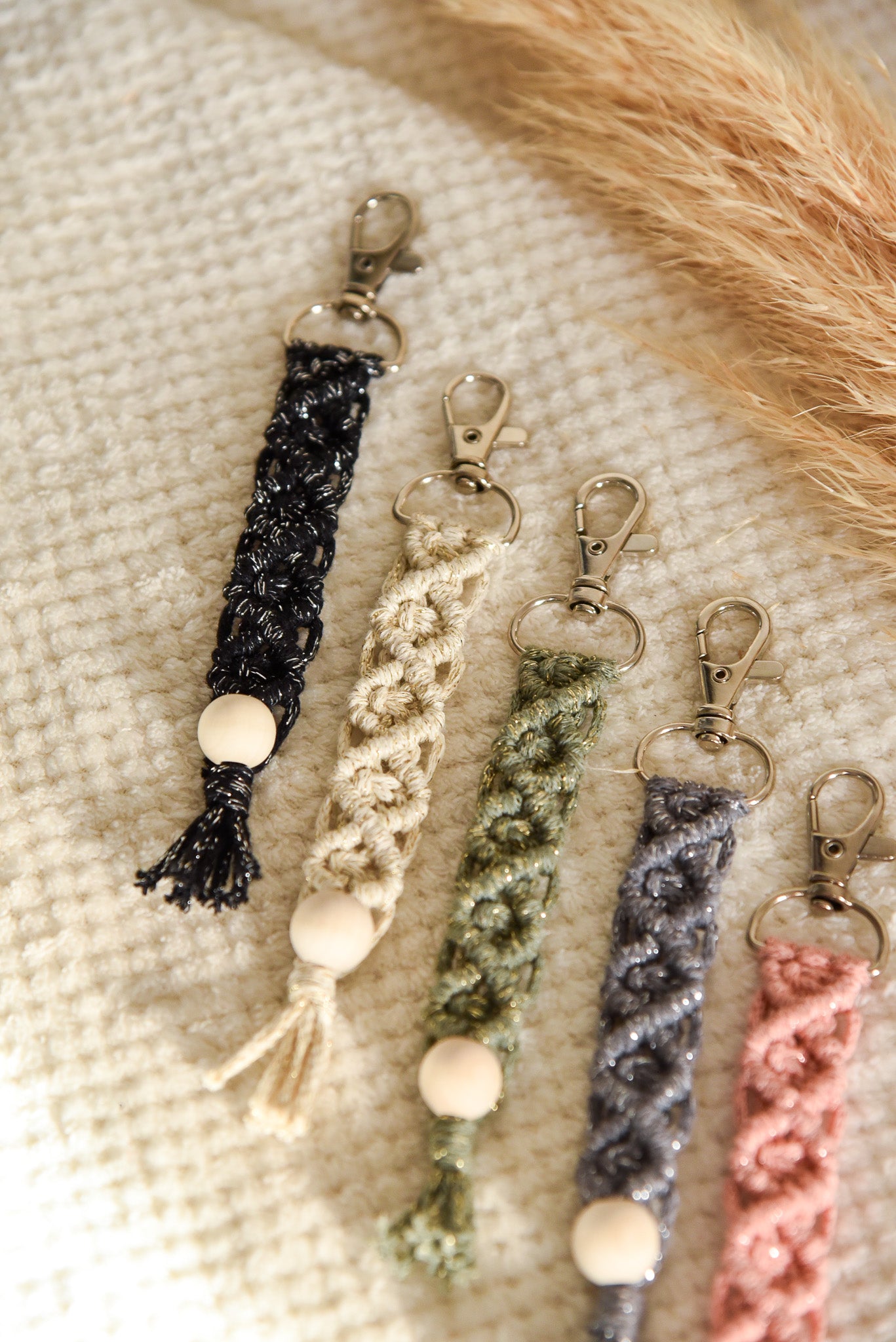 Porte clé macramé pailleté personnalisable