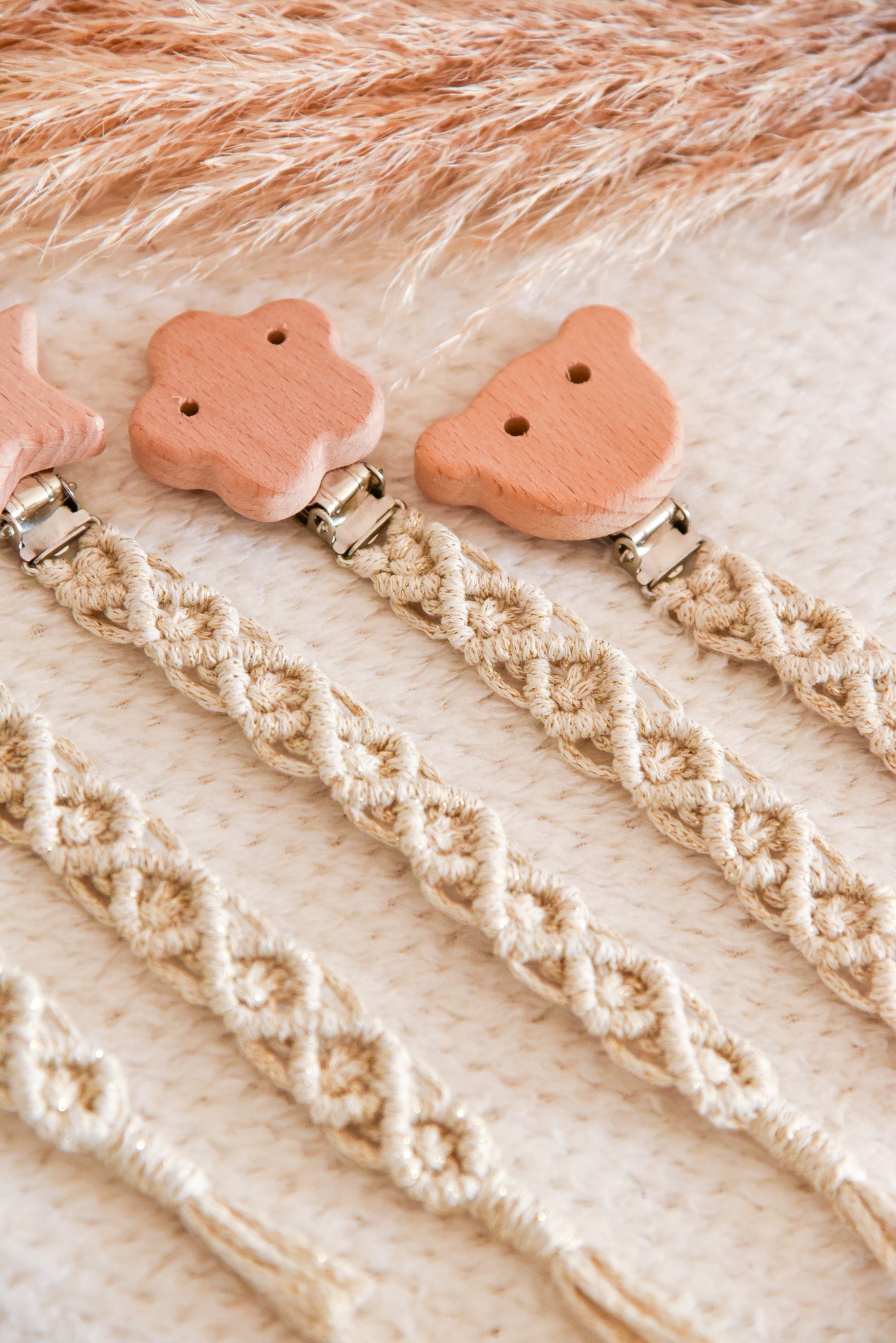 Attache tétine pailletée simple