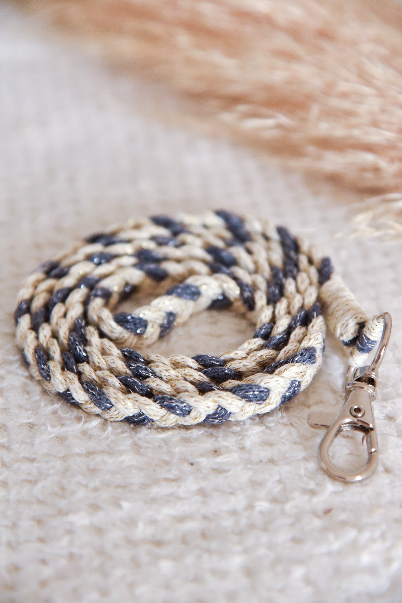 Collier attache téléphone GRAND MODELE pailleté bi-color