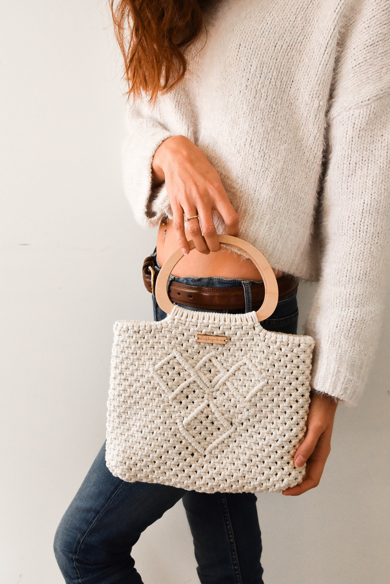 Sac blanc écru anse en bois