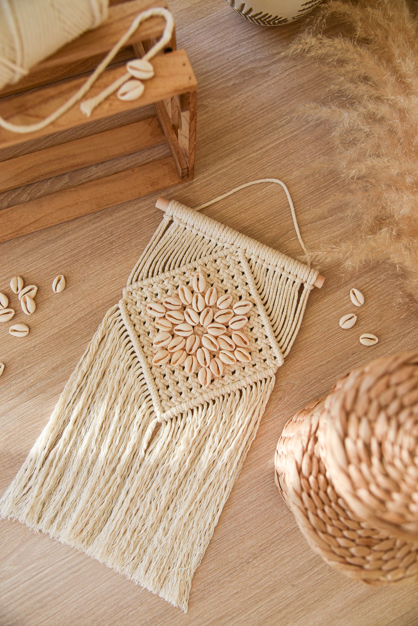Suspension coquillages "MIA"
