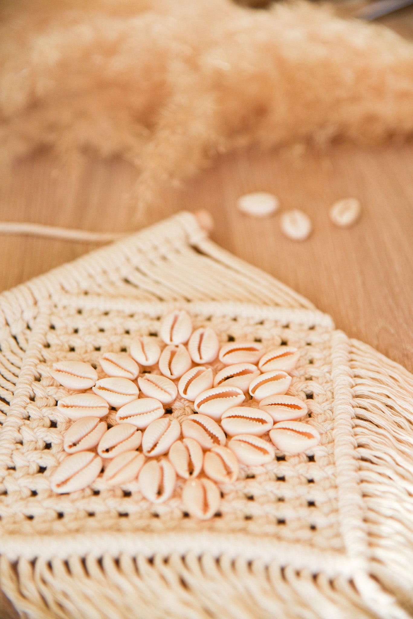 Suspension coquillages "MIA"